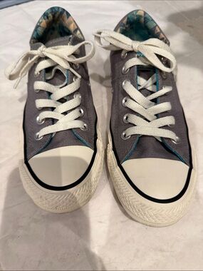 Converse Gray Low Top Sneakers 7
